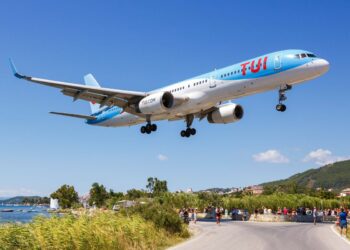 Incendies en Grèce : TUI suspend ses vols vers Rhodes et met à disposition sa flotte pour évacuer les touristes