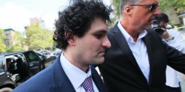 L’Affaire FTX : Sam Bankman-Fried, l’ex-patron du géant de la crypto renvoyé en prison